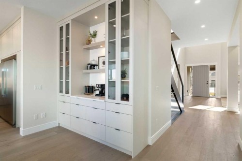 232 West Chestermere Drive, Chestermere, AB - Indoor Photo Showing Other Room