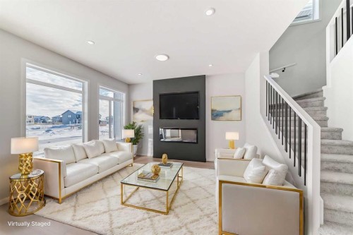 374 Corner Glen Way Ne, Calgary, AB - Indoor Photo Showing Living Room