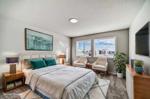 374 Corner Glen Way Ne, Calgary, AB - Indoor Photo Showing Bedroom