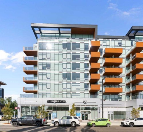 451-110 18A Street NW Calgary, AB T2N 5G5
