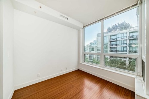 459-222 Riverfront Avenue Sw, Calgary, AB - Indoor Photo Showing Other Room