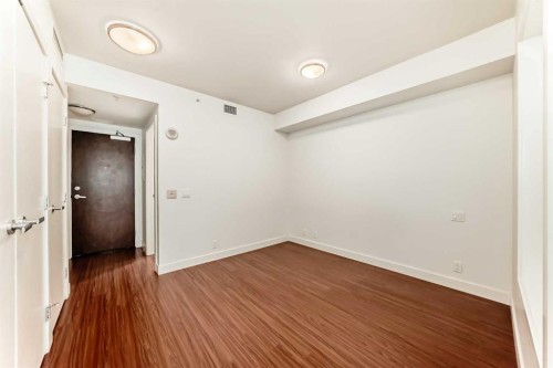 459-222 Riverfront Avenue Sw, Calgary, AB - Indoor Photo Showing Other Room