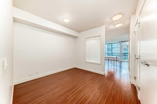 459-222 Riverfront Avenue Sw, Calgary, AB - Indoor Photo Showing Other Room