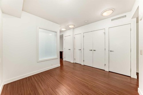 459-222 Riverfront Avenue Sw, Calgary, AB - Indoor Photo Showing Other Room