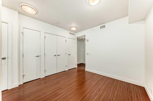 459-222 Riverfront Avenue Sw, Calgary, AB - Indoor Photo Showing Other Room