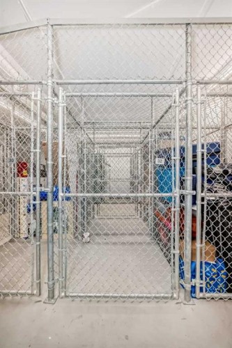 459-222 Riverfront Avenue Sw, Calgary, AB - Indoor With Storage