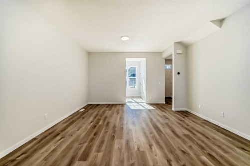 1030 Sawgrass Link Nw, Airdrie, AB - Indoor Photo Showing Other Room