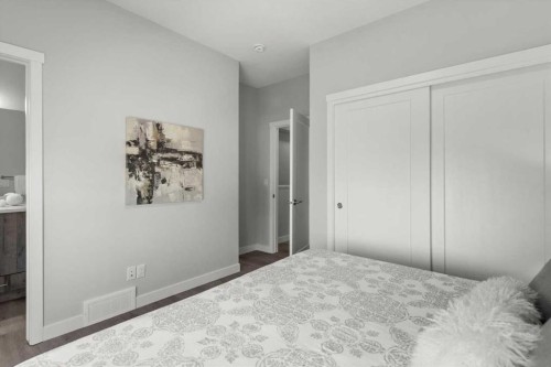 507 Shawnee Square Sw, Calgary, AB - Indoor Photo Showing Bedroom