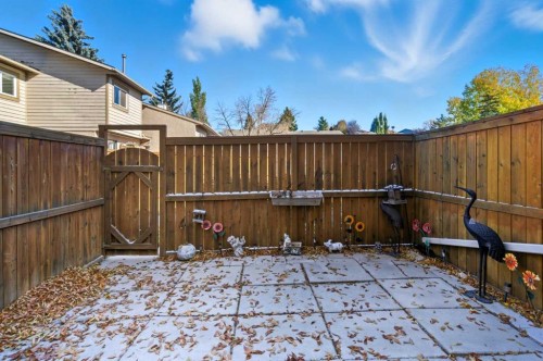 91 Deerfield Drive Se, Calgary, AB - Outdoor