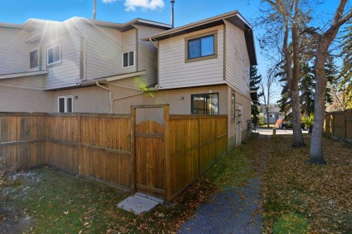 91 Deerfield Drive Se, Calgary, AB - Outdoor