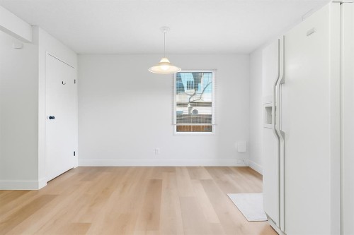 91 Deerfield Drive Se, Calgary, AB - Indoor Photo Showing Other Room