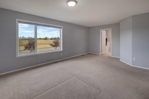 160 Rockywood Park Nw, Calgary, AB - Indoor Photo Showing Other Room