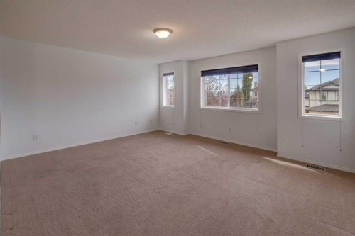 160 Rockywood Park Nw, Calgary, AB - Indoor Photo Showing Other Room