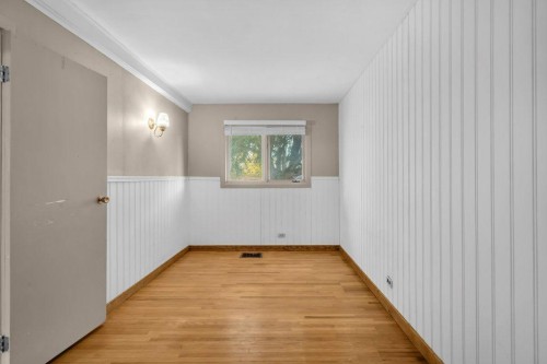 131 2 Avenue North, Vulcan, AB - Indoor Photo Showing Other Room