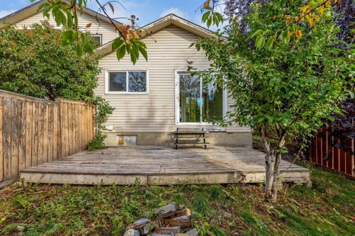 164 Deerview Way Se, Calgary, AB - Outdoor With Deck Patio Veranda