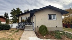 4609 52 Street  Olds, AB T4H 1E8