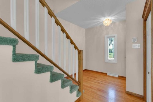 4808 Nordegg Crescent Nw, Calgary, AB - Indoor Photo Showing Other Room