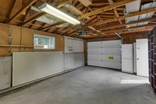 4808 Nordegg Crescent Nw, Calgary, AB - Indoor Photo Showing Garage