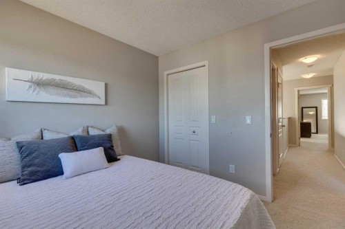 467 Mahogany Terrace Se, Calgary, AB - Indoor Photo Showing Bedroom