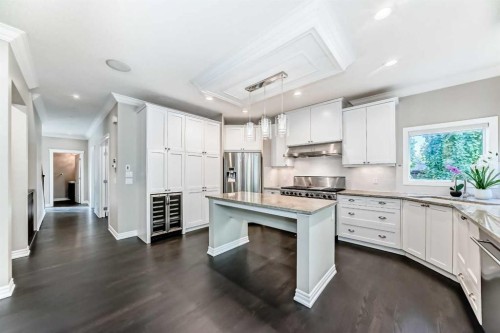173 Aspenshire Drive Sw, Calgary, AB - Indoor Photo Showing Kitchen With Upgraded Kitchen