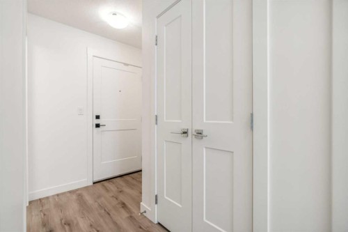 202-20 Sage Hill Nw, Calgary, AB - Indoor Photo Showing Other Room