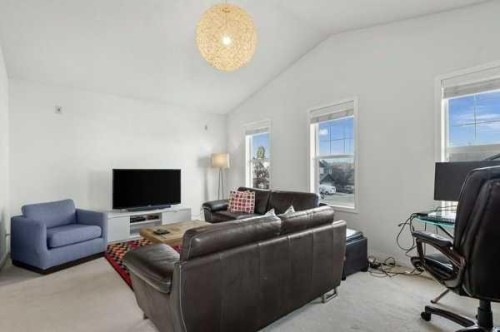 110 Cougar Ridge Circle Sw, Calgary, AB - Indoor Photo Showing Living Room