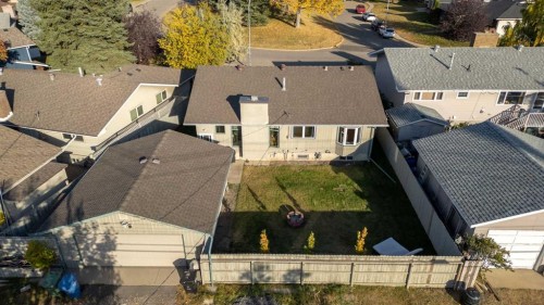 12235 Lake Fraser Way Se, Calgary, AB - Outdoor