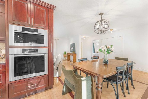 12235 Lake Fraser Way Se, Calgary, AB - Indoor Photo Showing Dining Room