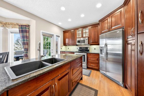 10345 Hamptons Boulevard Nw, Calgary, AB - Indoor Photo Showing Kitchen With Double Sink