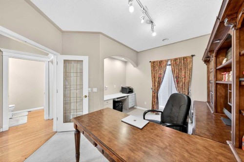10345 Hamptons Boulevard Nw, Calgary, AB - Indoor Photo Showing Office