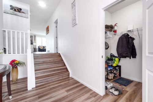 29 Cityside Link Ne, Calgary, AB - Indoor Photo Showing Other Room