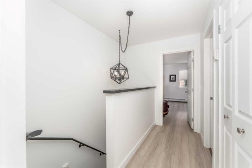 205-112 Kananaskis Way, Canmore, AB - Indoor Photo Showing Other Room