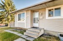 199 Maitland Drive Ne, Calgary, AB  - Outdoor 