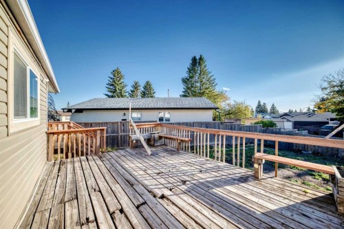199 Maitland Drive Ne, Calgary, AB - Outdoor With Deck Patio Veranda With Exterior