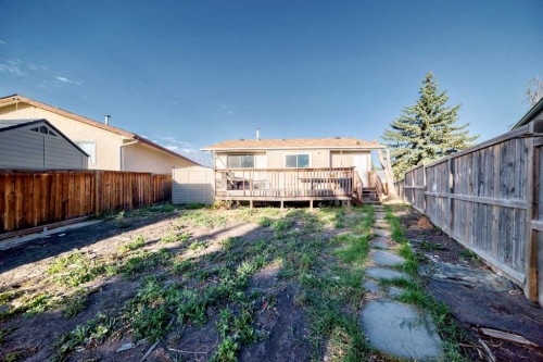 199 Maitland Drive Ne, Calgary, AB - Outdoor With Exterior