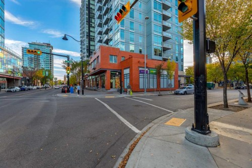 201-215 13 Avenue Sw, Calgary, AB - Outdoor