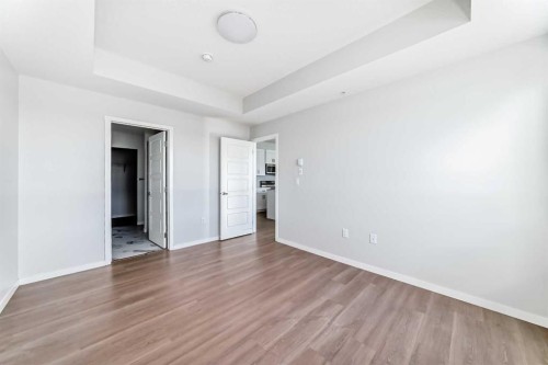 1305-42 Cranbrook Gardens Se, Calgary, AB - Indoor Photo Showing Other Room