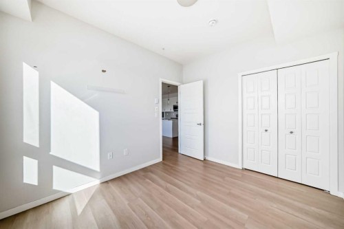 1305-42 Cranbrook Gardens Se, Calgary, AB - Indoor Photo Showing Other Room