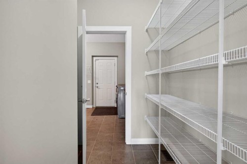 137 Evanspark Circle Nw, Calgary, AB - Indoor With Storage