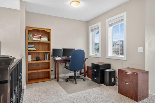 137 Evanspark Circle Nw, Calgary, AB - Indoor Photo Showing Other Room