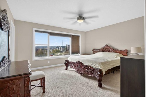 137 Evanspark Circle Nw, Calgary, AB - Indoor Photo Showing Bedroom