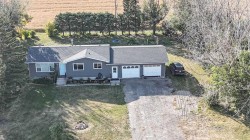 230054 Range Road 255  Rural Wheatland County, AB T1P 1K9