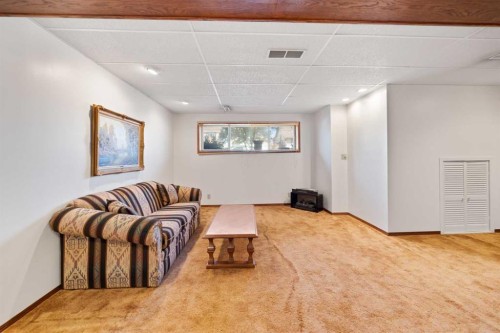 103 Abadan Crescent Ne, Calgary, AB - Indoor