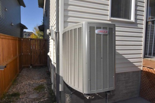 12 Legacy Gate Se, Calgary, AB - Outdoor