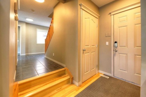 8903 Royal Oak Way Nw, Calgary, AB - Indoor Photo Showing Other Room