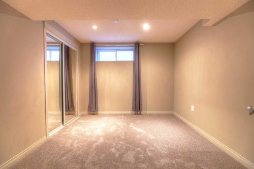 8903 Royal Oak Way Nw, Calgary, AB - Indoor Photo Showing Other Room