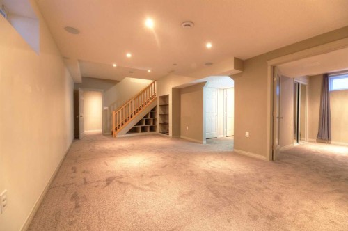 8903 Royal Oak Way Nw, Calgary, AB - Indoor Photo Showing Other Room