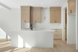 17 Marmot Passage NW Calgary, AB T3R 2J3