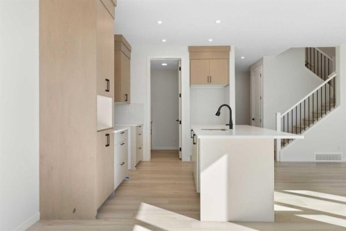 17 Marmot Passage Nw, Calgary, AB - Indoor