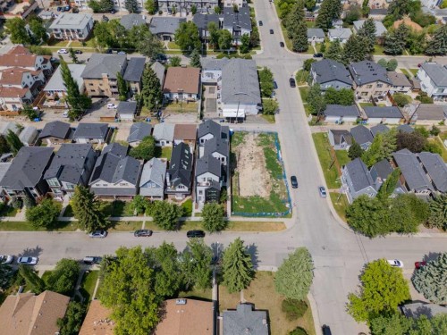 2-136 21 Avenue Ne, Calgary, AB - Outdoor With View